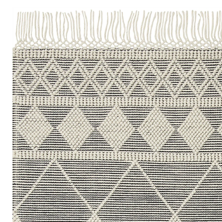 Rugs & Curtains * | (B777) Reese Black & White Diamond Design Area Rug, 8 10 Outlet Sale